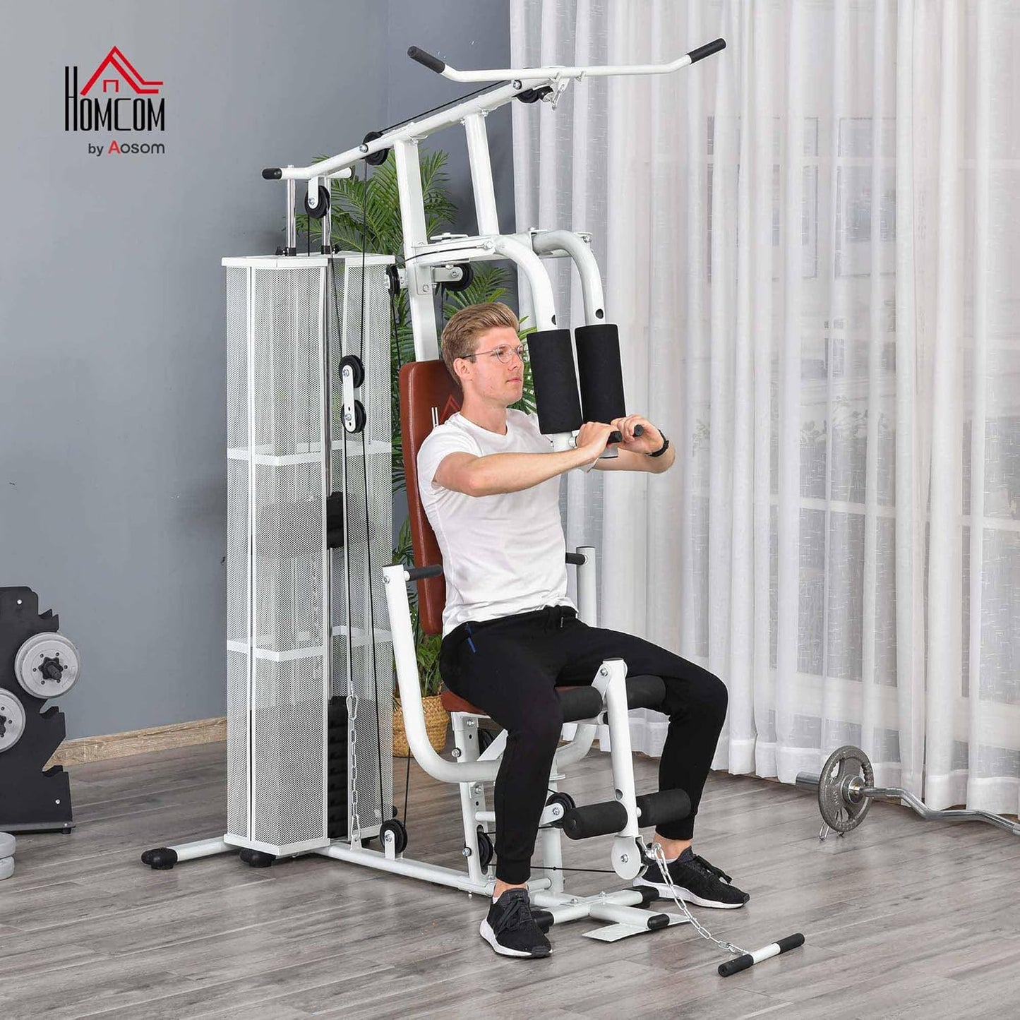 Multistation: Kraftstation mit Latzug, Butterfly & 45 kg Gewichten